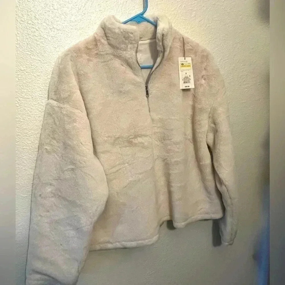 VERY SOFT quarter zip jacket